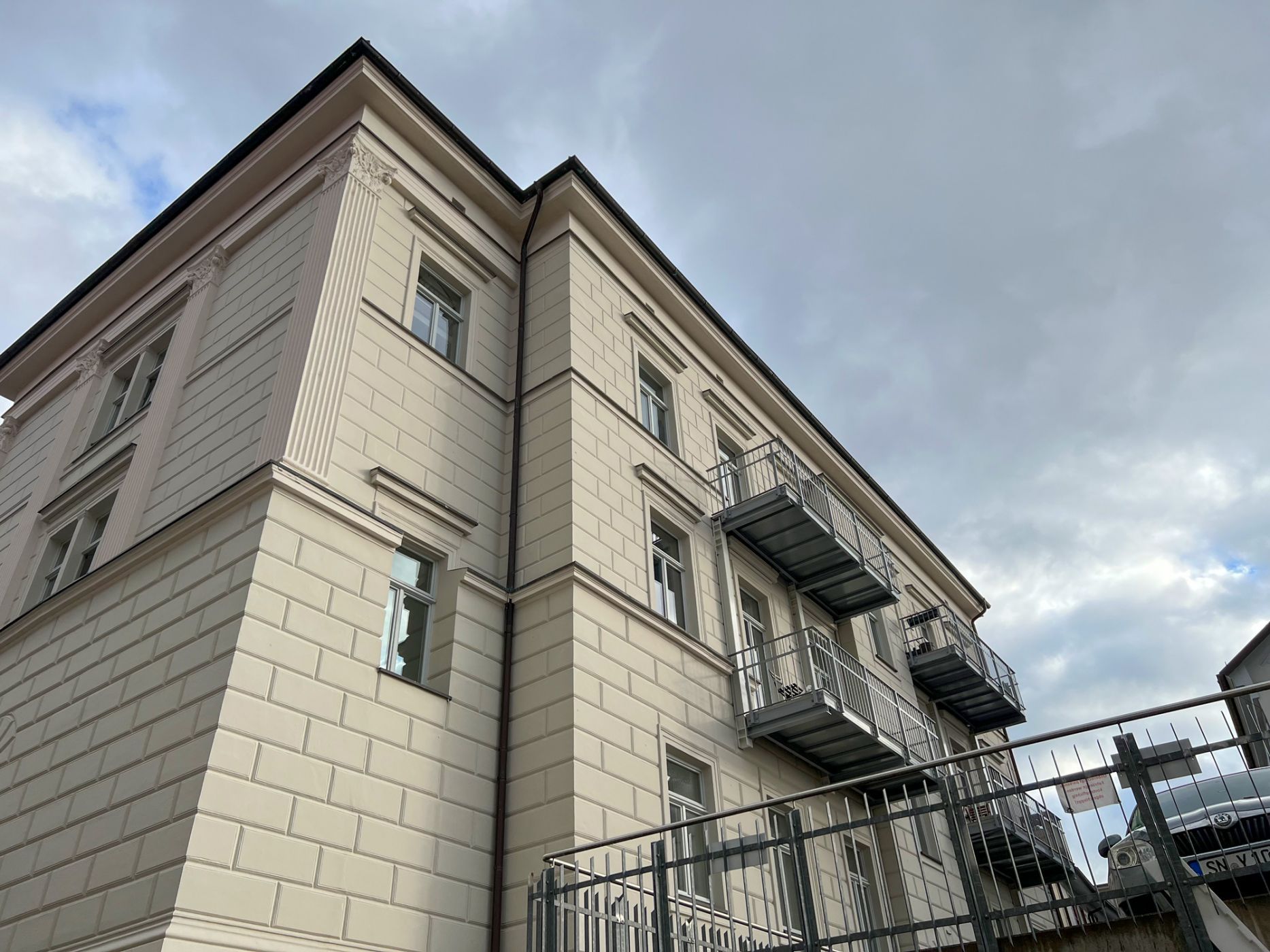 Umbau, Sanierung und Modernisierung Mehrfamilienhaus Büro Stadtmauer Denkmalschutz Nordhausen, Architekt Michael Flagmeyer